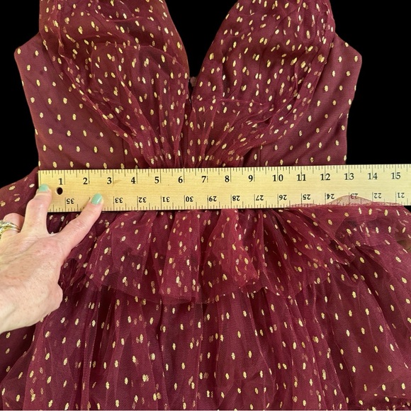 NWT Lulu’s Tiered Party Dress - Picture 12 of 14